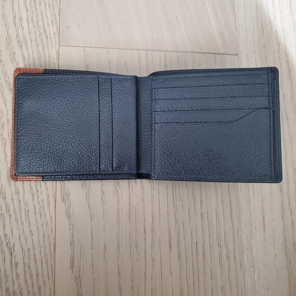 Lacoste wallet, NWOT - Picture 3 of 5